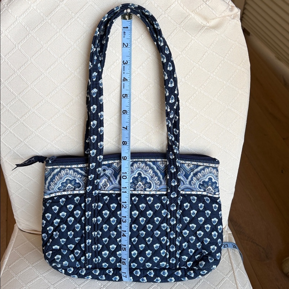 Vera Bradley tote Navy Blue with matching wallet - Picture 6 of 6